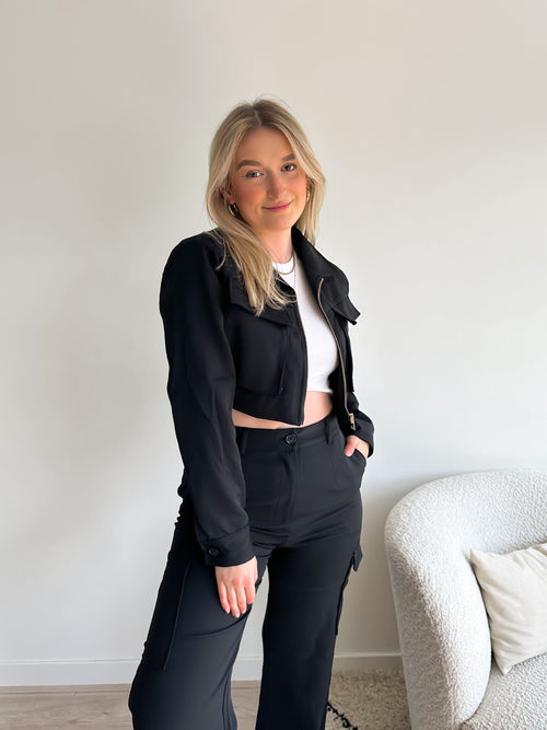 Robin two-piece black