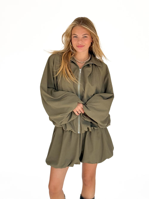 Maud balloon skort army green