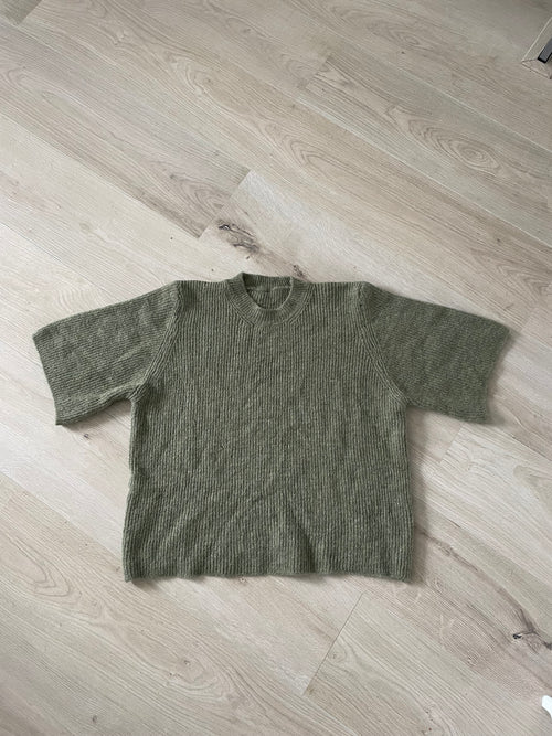 Tweede kans - Lara knit army green- One size