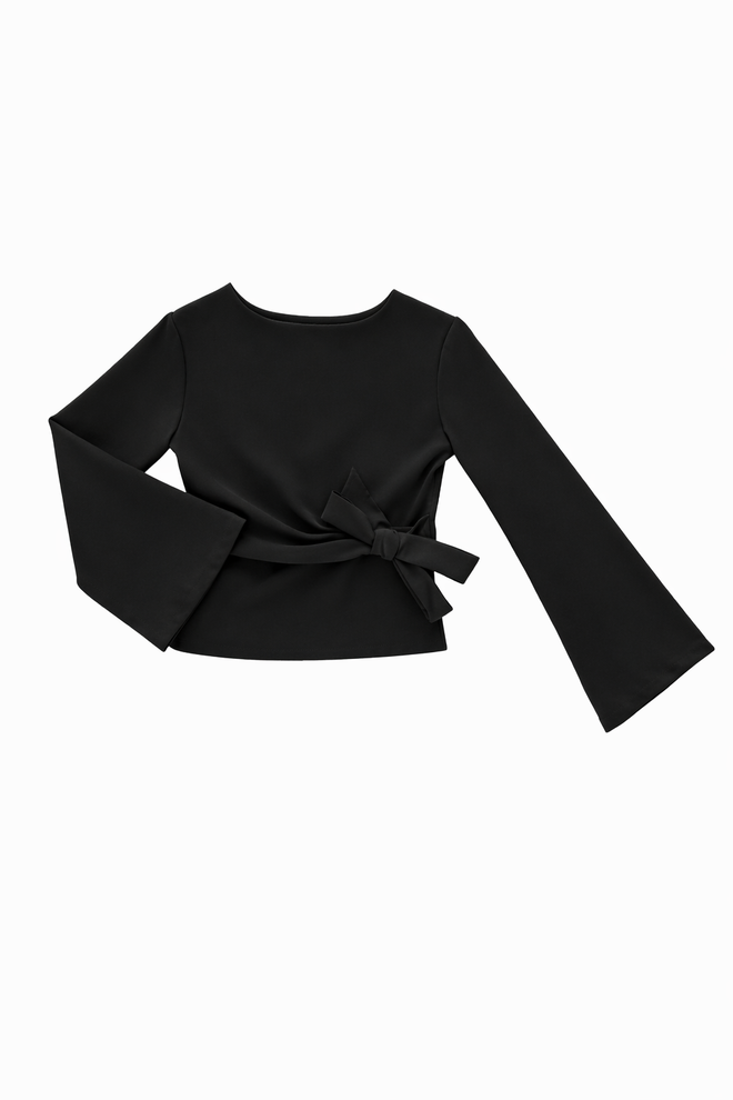 Naomi top black