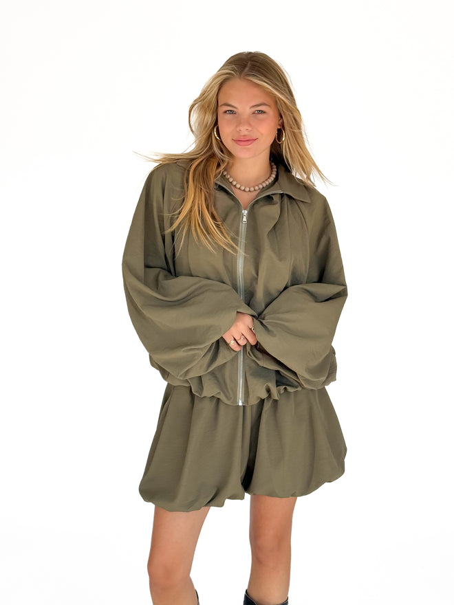 Maud balloon skort army green