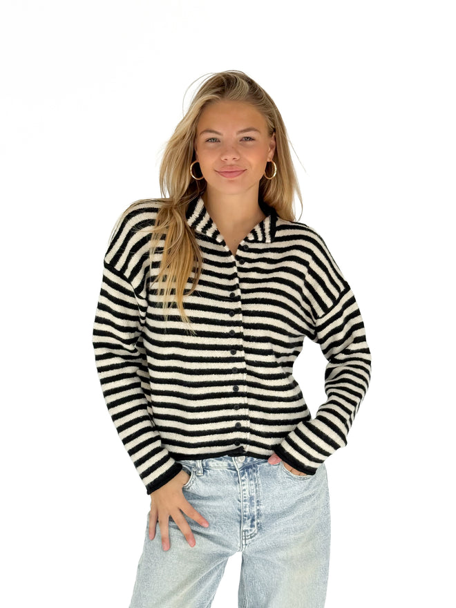 Juul knit crème-black