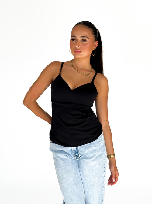 Nicky top black