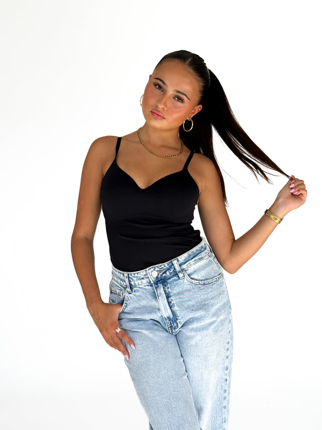 Nicky top black