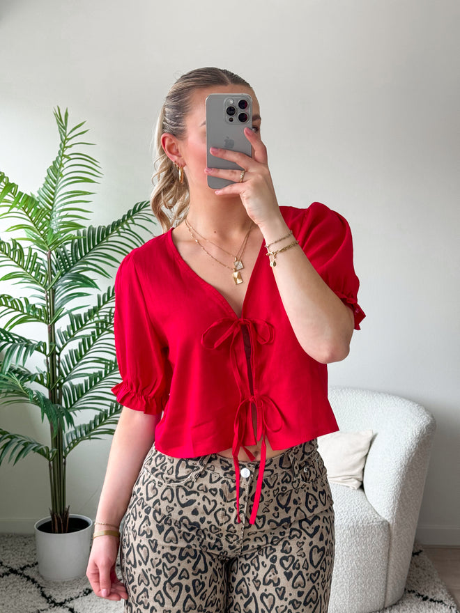 Lilly top red