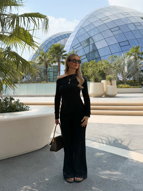 Luna two-piece black