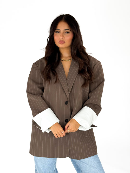 Pre-order Noa blazer dark taupe