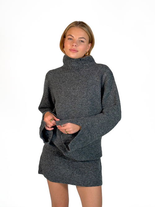 Belle two-piece dark grey