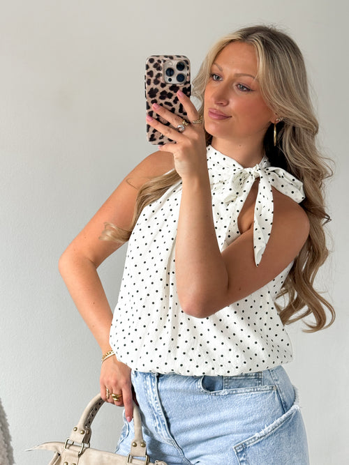 Demi top off-white