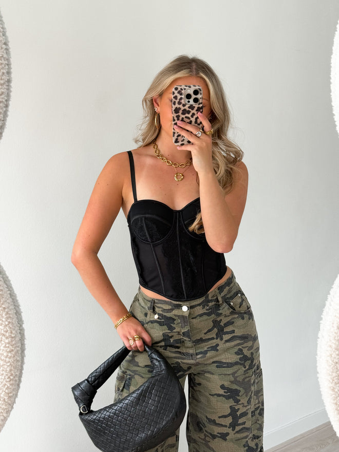 Beau top black