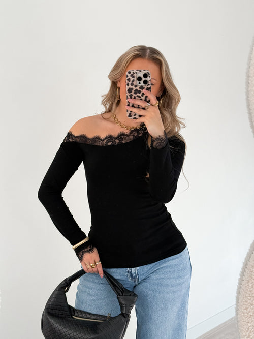 Mara top black