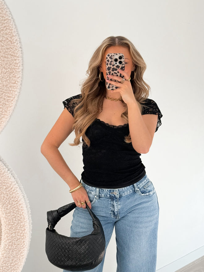 PRE-ORDER Lieve top black