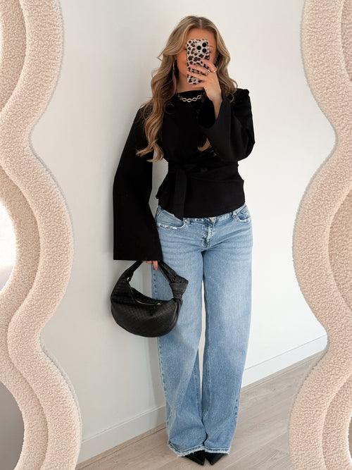 Naomi top black
