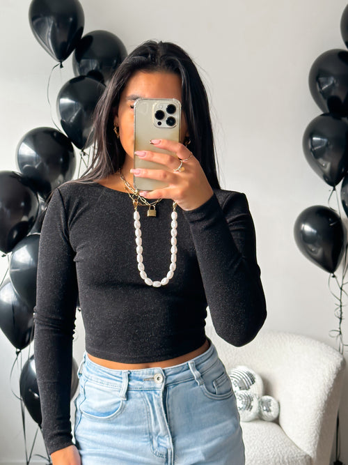 Charlotte top black