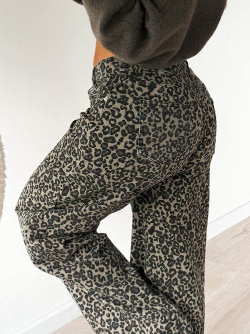 PRE-ORDER Stretch - Indy balloon jeans leopard