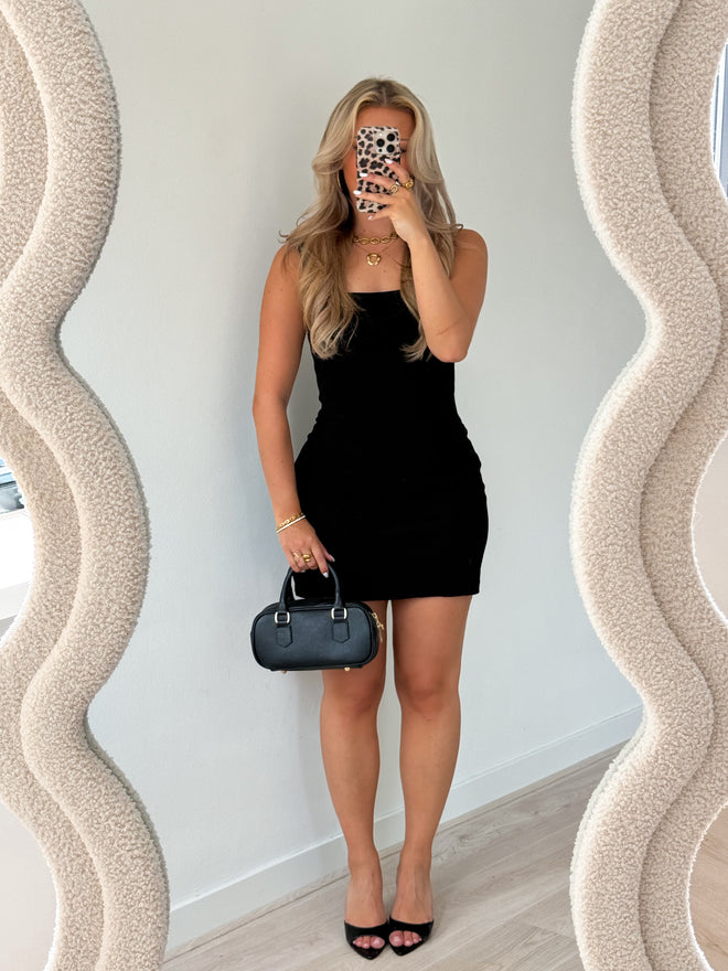 Faye dress black