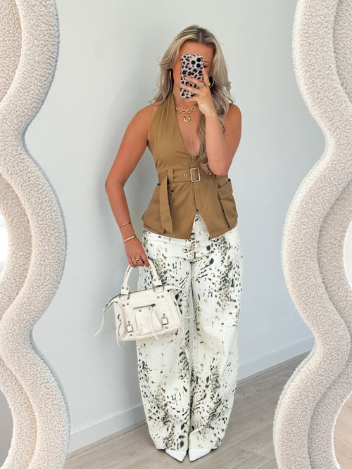 PRE-ORDER Daisy top camel