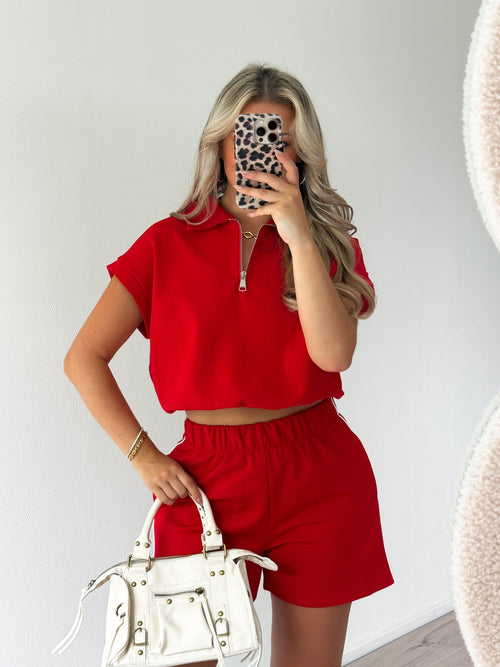 Joëlle short red