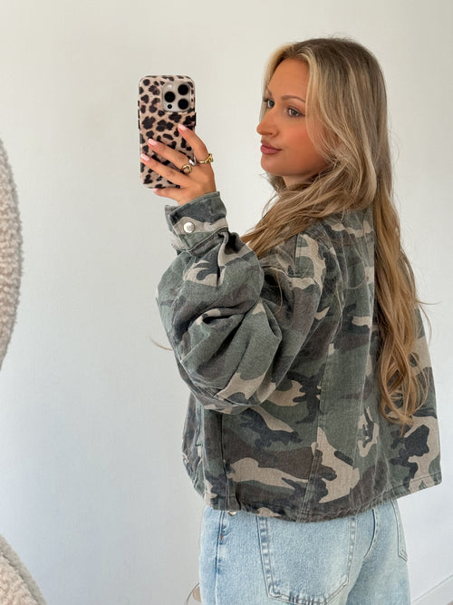 PRE-ORDER Chrissy jacket camo
