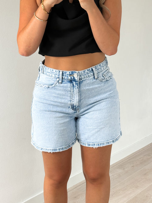 Stretch - Indy short light denim