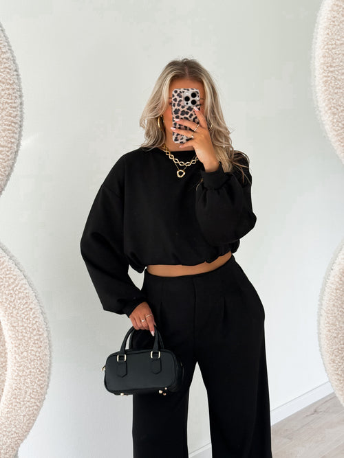 Mara set black