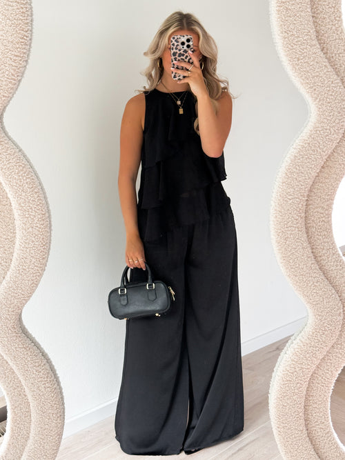 Gwen top black