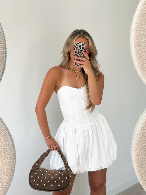 PRE-ORDER Lieve dress off-white