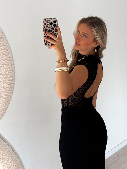 Rose dress black